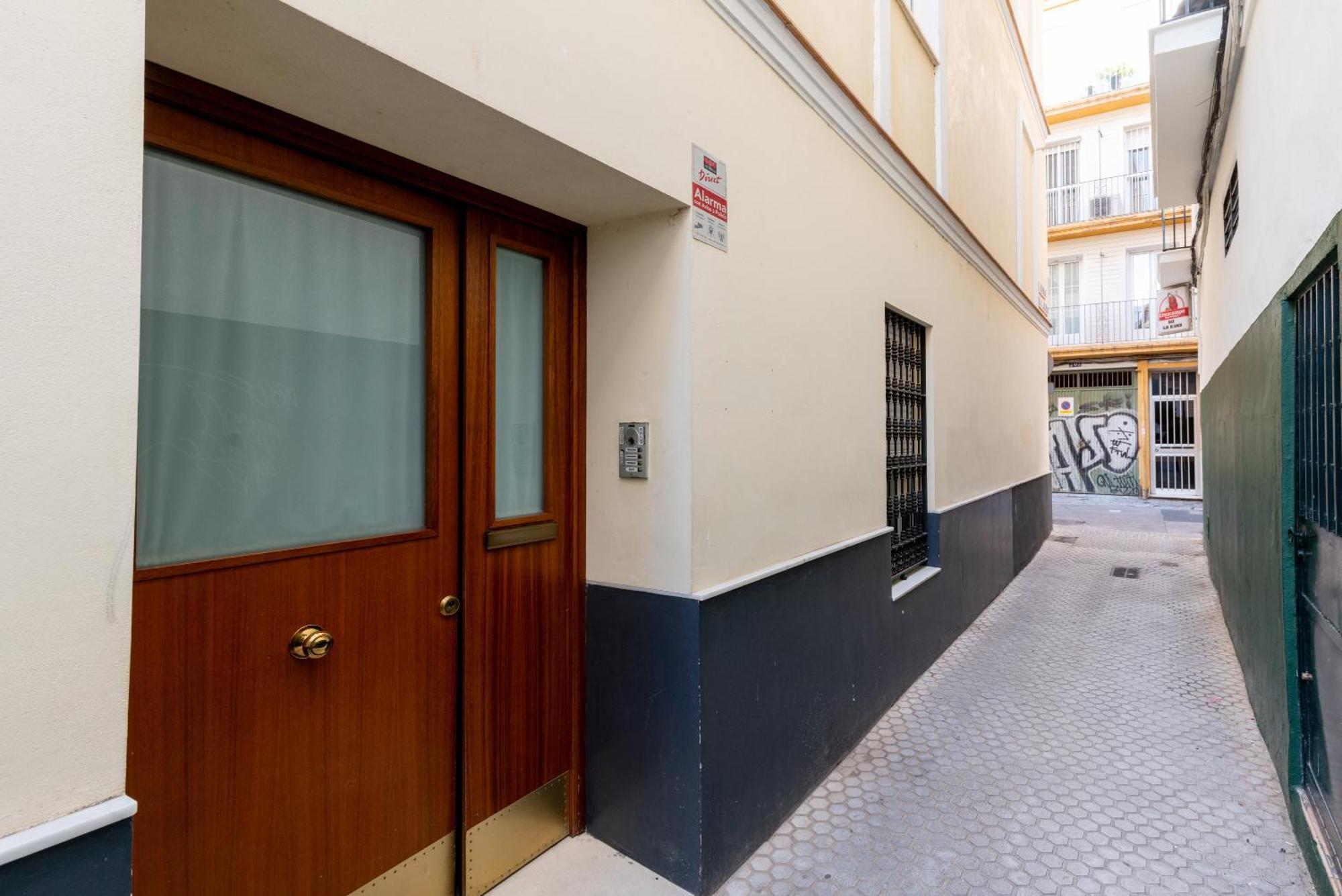 Veoapartment Alhondiga Primero Siviglia Esterno foto