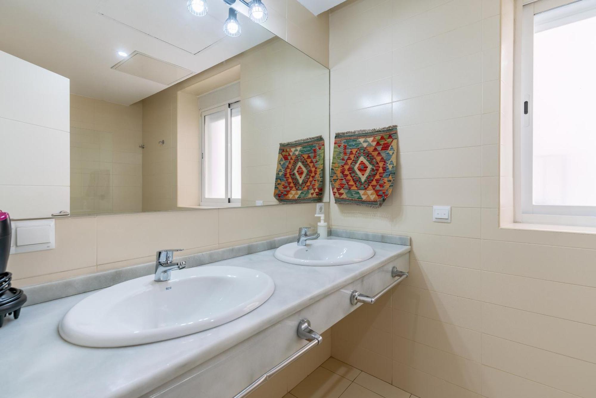 Veoapartment Alhondiga Primero Siviglia Esterno foto